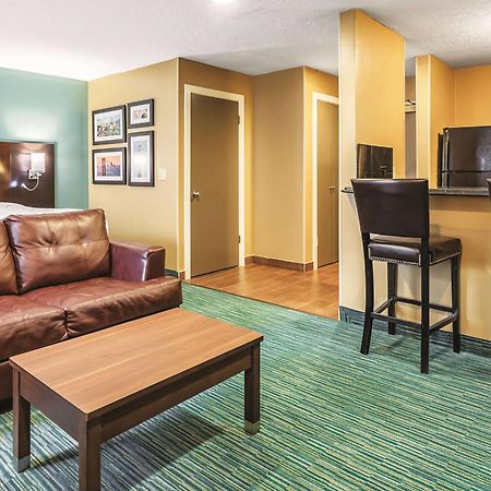 La Quinta By Wyndham San Francisco Airport West Hotel Millbrae Bagian luar foto