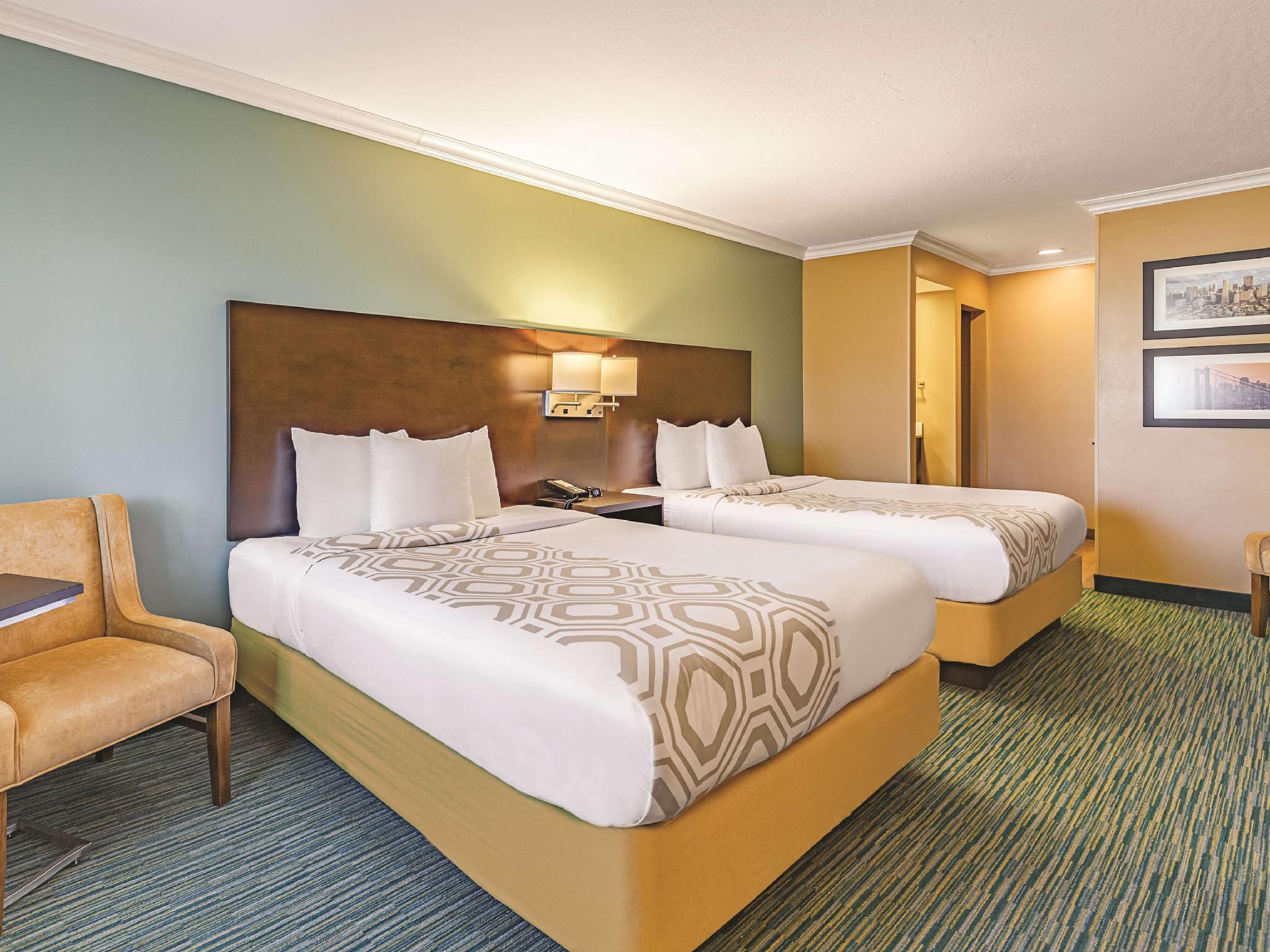La Quinta By Wyndham San Francisco Airport West Hotel Millbrae Bagian luar foto