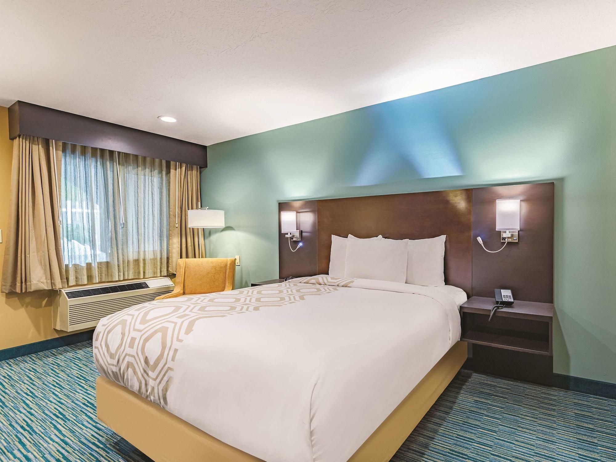 La Quinta By Wyndham San Francisco Airport West Hotel Millbrae Bagian luar foto